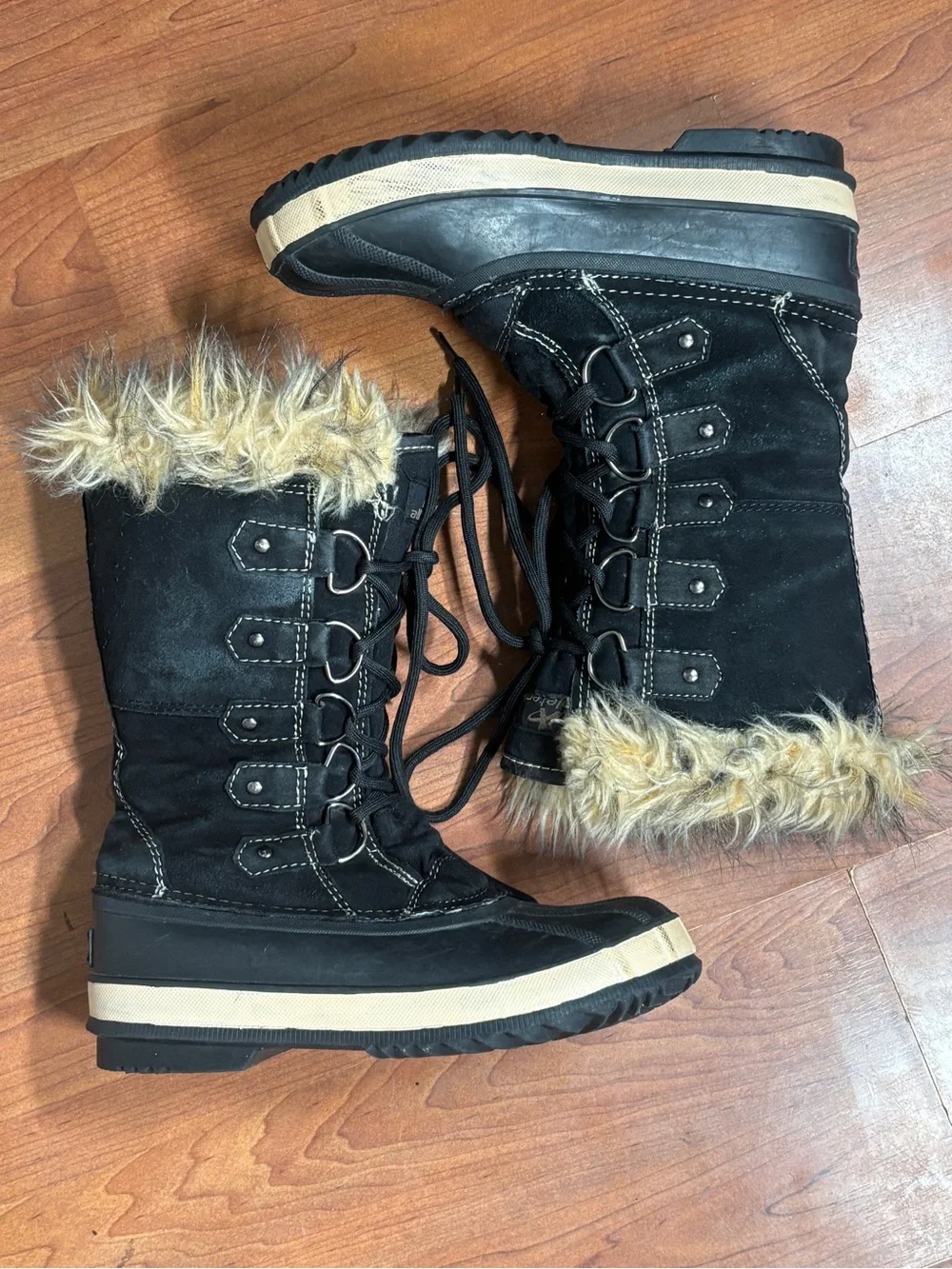Athletech Black Lace-Up Winter Boots with Faux Fur Trim